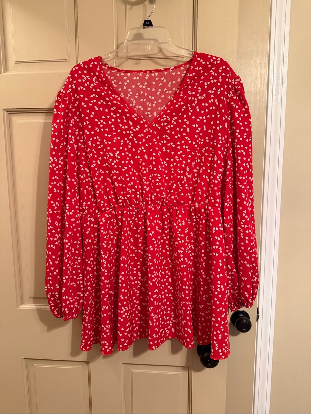 SHEIN Red Heart-Print Curve Tunic